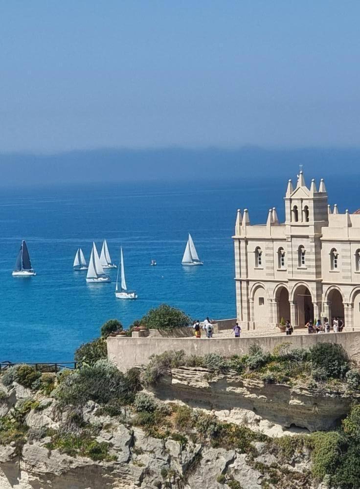 S'O Suites Tropea Εξωτερικό φωτογραφία